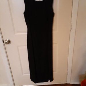 SOLD  Donna Ricco NY Black formal size 8.